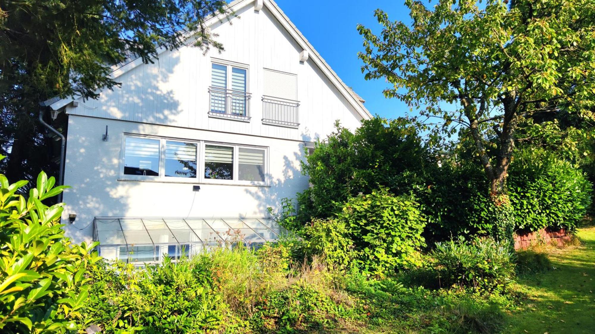 Amselweg Am Waldrand Gelegen Netflix Eigener Carport Uvm Taunusstein Exterior foto